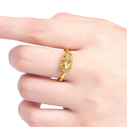 Adjustable Lucky Gold Piyao Ring